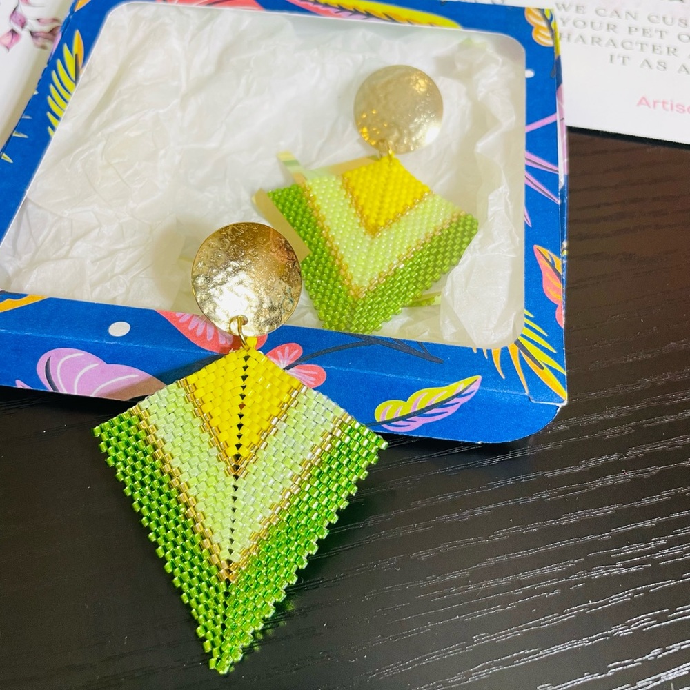 Miyuki earrings 🪁 green handmade beads